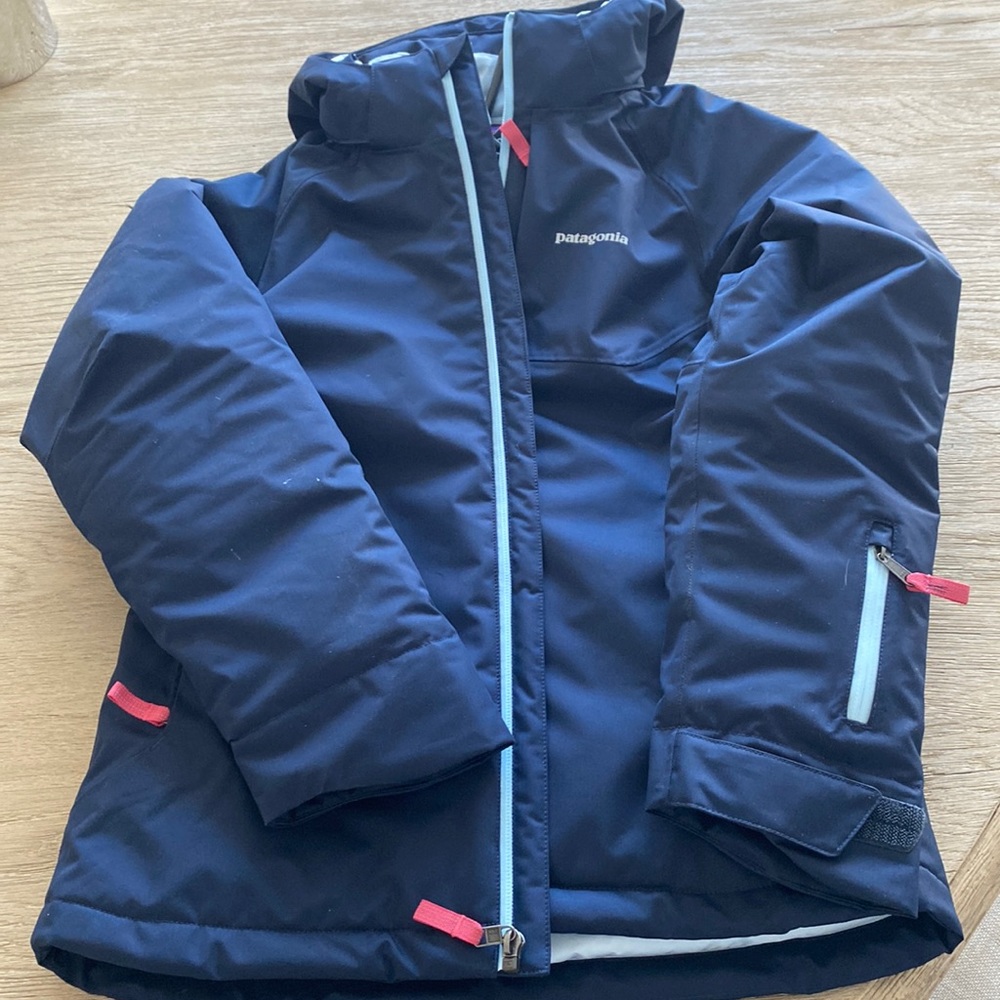 Patagonia Blue ski coat- size Kids XL (14)